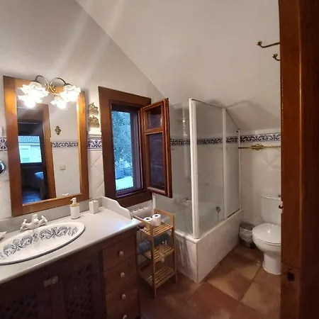 El Refugio De Goriz Holiday home *