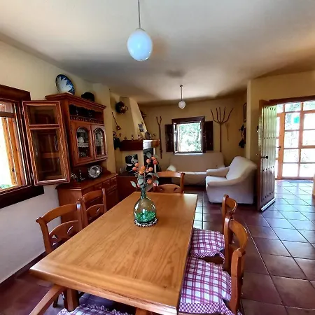 Holiday home El Refugio De Goriz